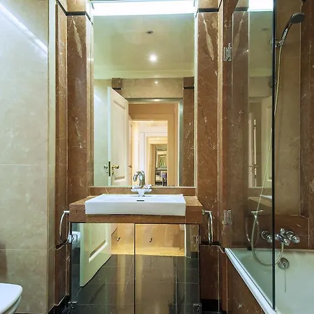Apartment Portuguese Living Saldanha Prestige Lisbon