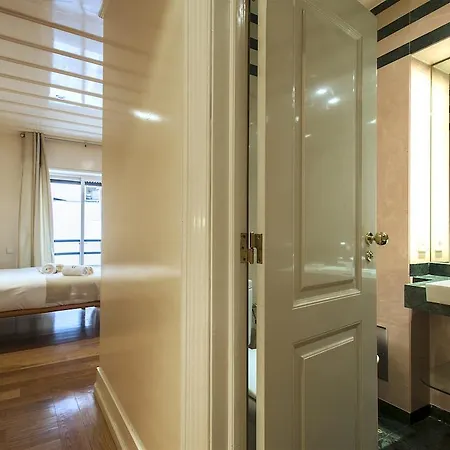 Apartment Portuguese Living Saldanha Prestige Lisbon