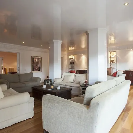 Apartment Portuguese Living Saldanha Prestige Lisbon